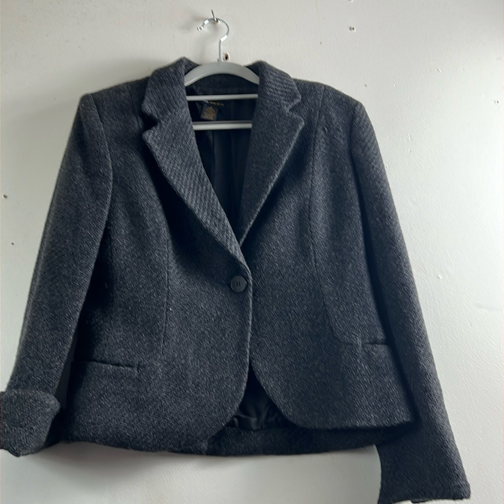 Grace Dane Lewis short size 8 blazer